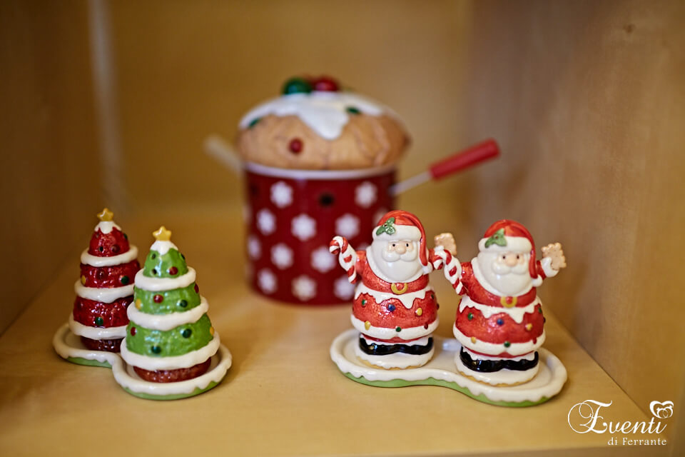 Sale e Pepe in porcellana soggetti Alberelli e Babbo Natale
